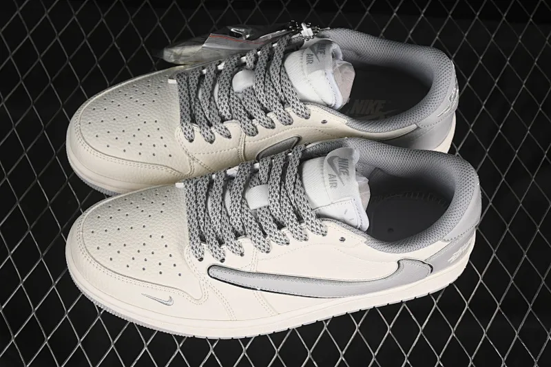 All categories Air Jordan Jordan series basketball shoes Air Jordan 1 Low high-end customized low-top sneakers Travis Scott x Fragment Design x Air Jordan 1 Low OG SP AJ1 Joe 1 Stussy joint low-top cultural casual sneakers ST5696-262